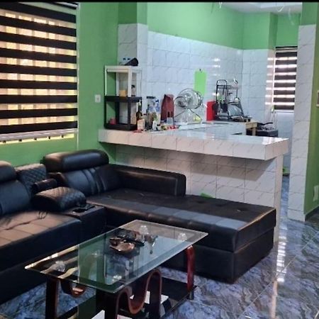 Appartement Meuble Chambre Salon Wcd Interne Lomé Dış mekan fotoğraf